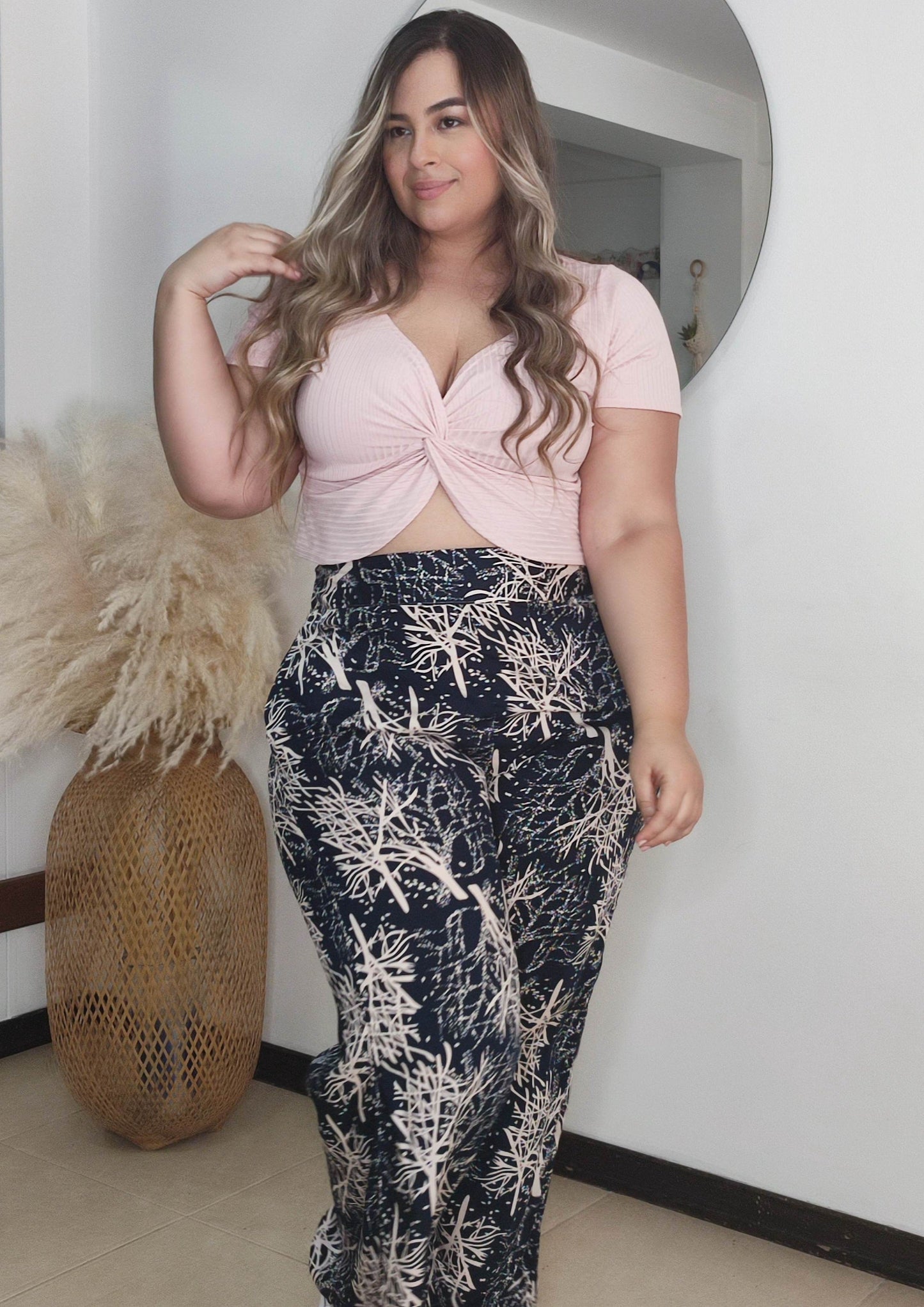 Pantalón palazzo azul oscuro estampado plus size - Áttika Klozet