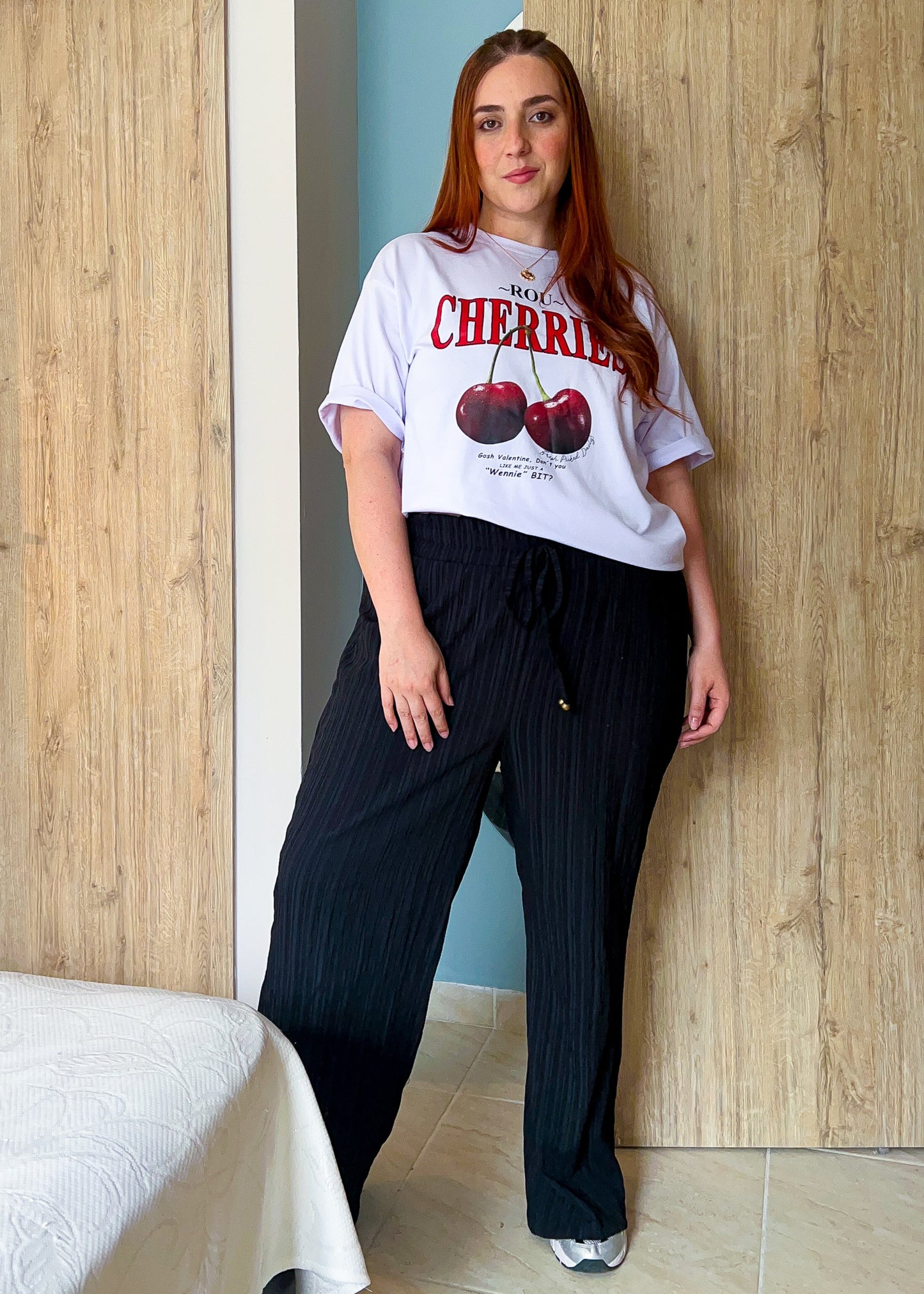 Pantalón plisado negro plus size