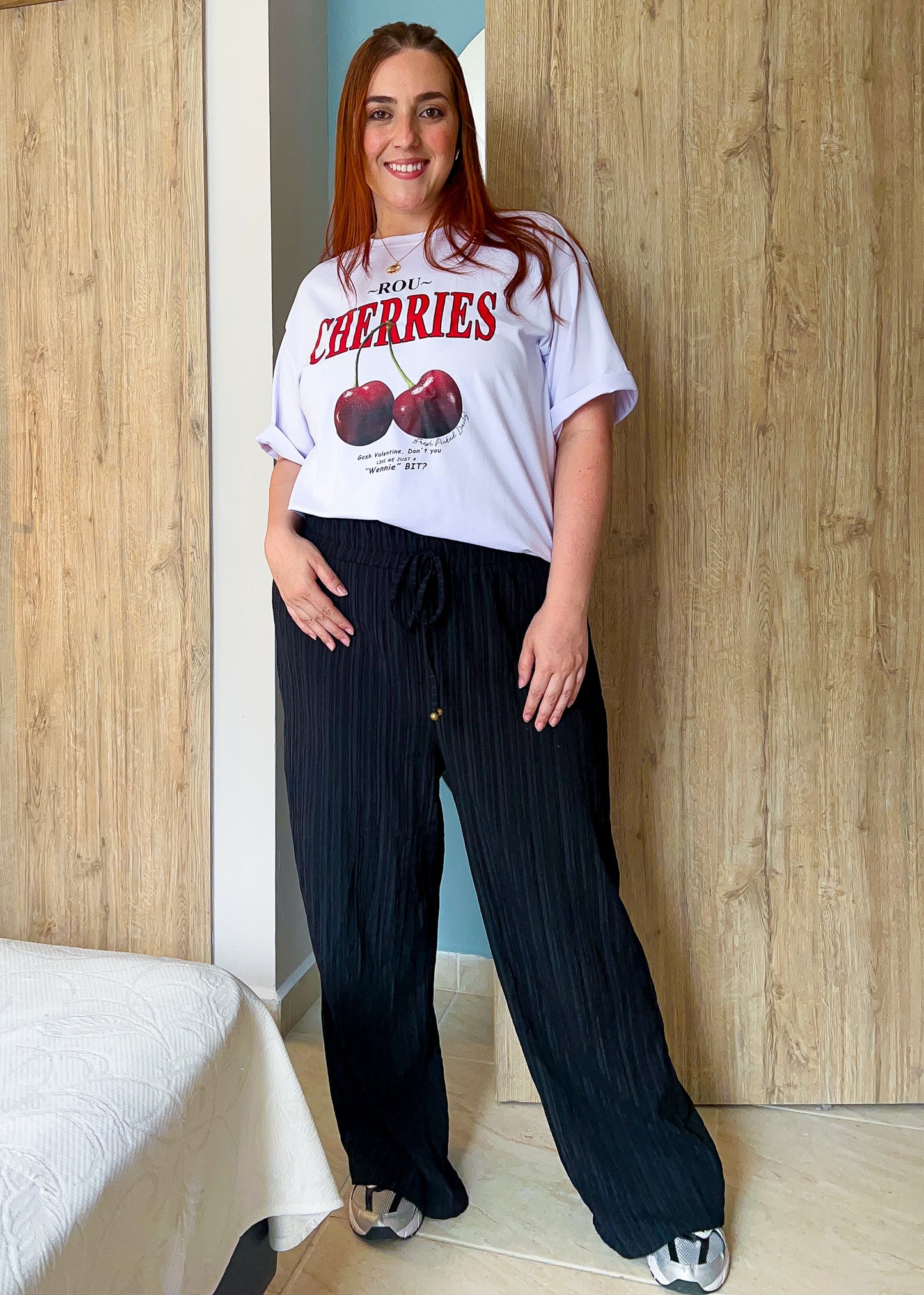 Pantalón plisado negro plus size
