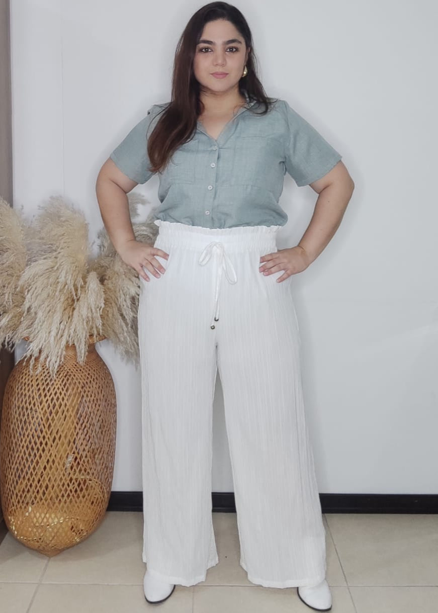 Pantalón plisado blanco plus size