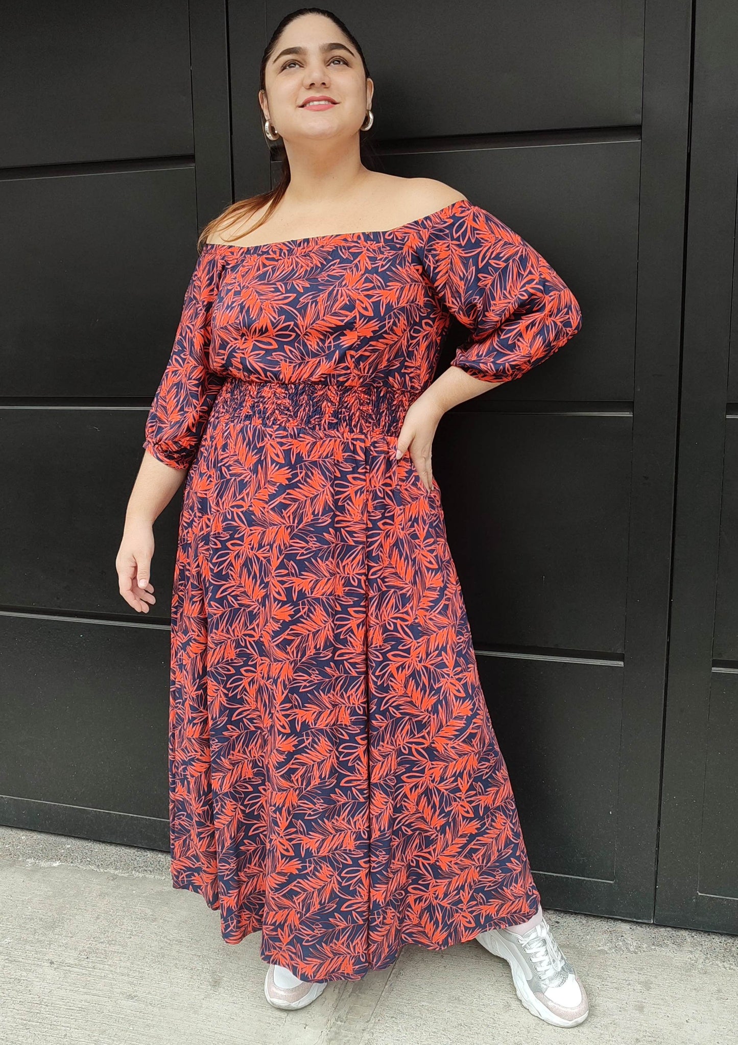 Vestido largo bandeja hojas azul/naranja plus size - Áttika Klozet