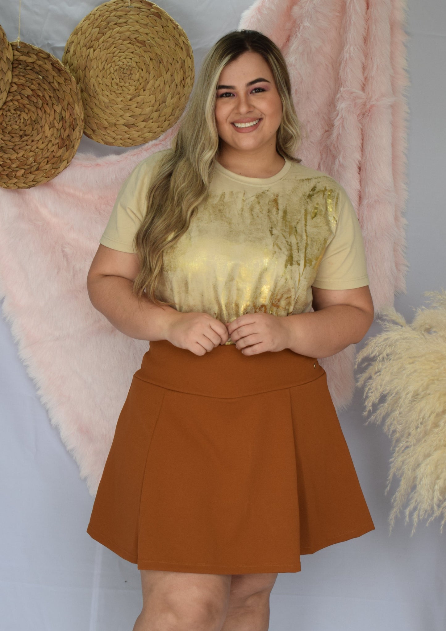 Falda short camel plus size - Áttika Klozet