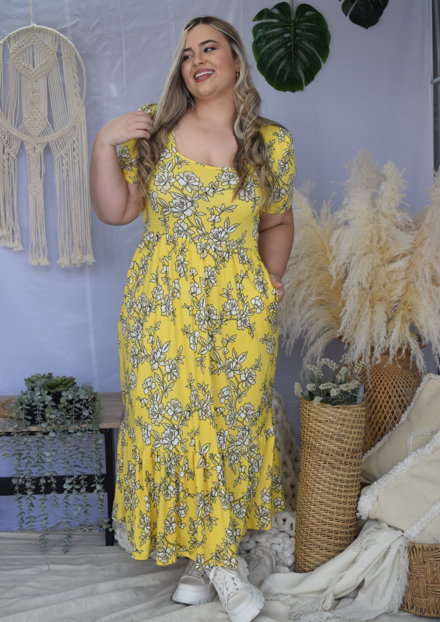 Vestido peach largo amarillo plus size - Áttika Klozet