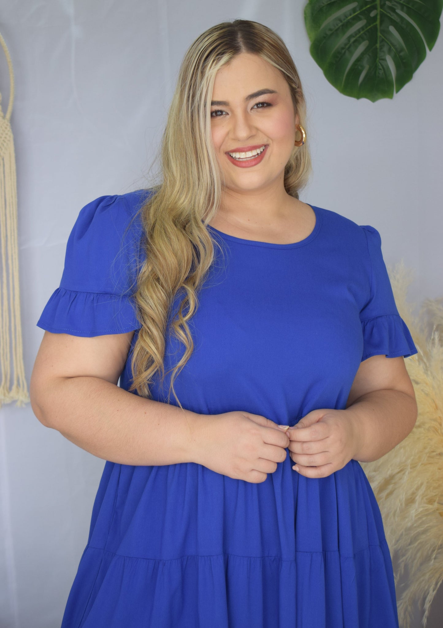 Vestido corto básico azul rey plus size - Áttika Klozet