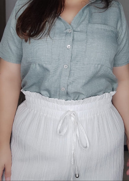 Pantalón plisado blanco plus size