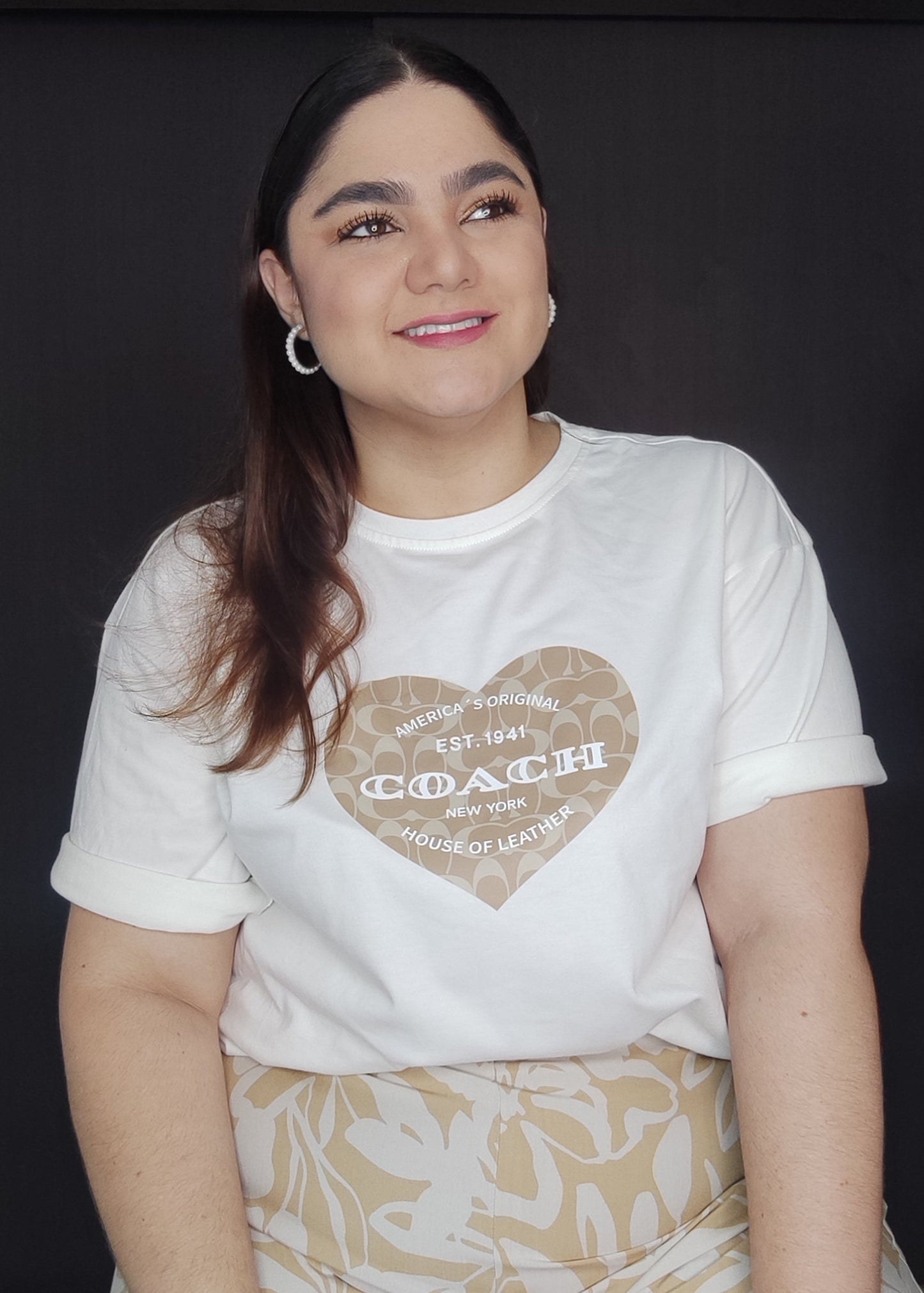 Camiseta oversize corazón crudo plus size