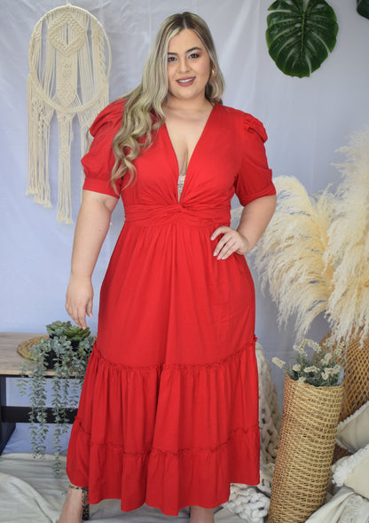 Vestido largo escotado rojo plus size - Áttika Klozet