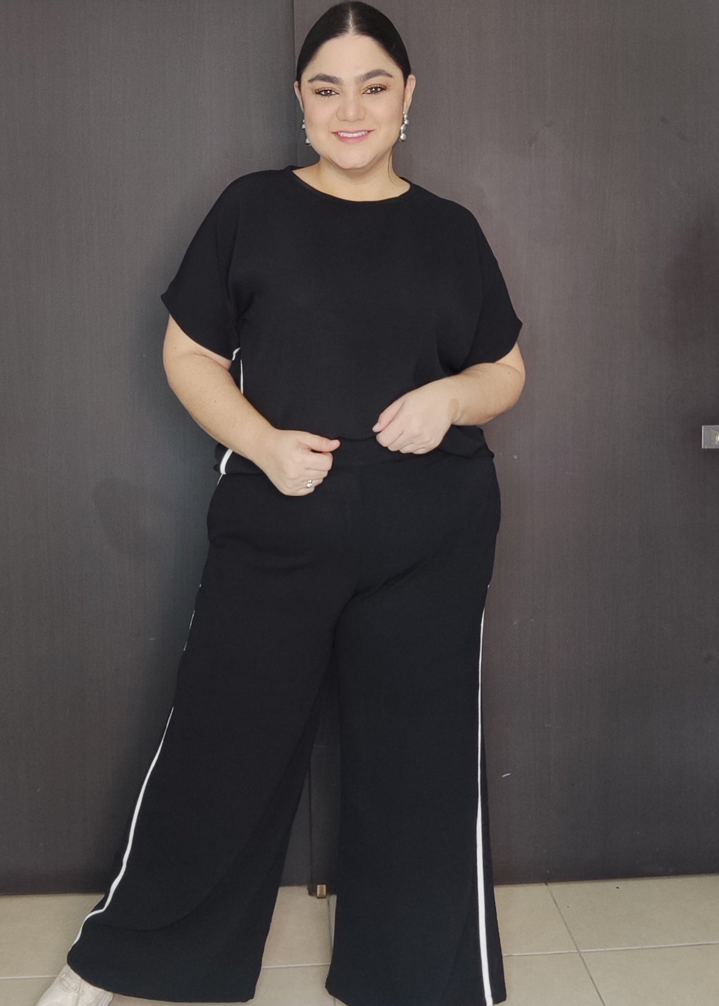 Set blusa y pantalón negro plus size